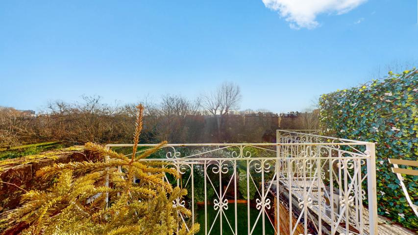Modern Apartment Broadhurst Gardens, West Hampstead